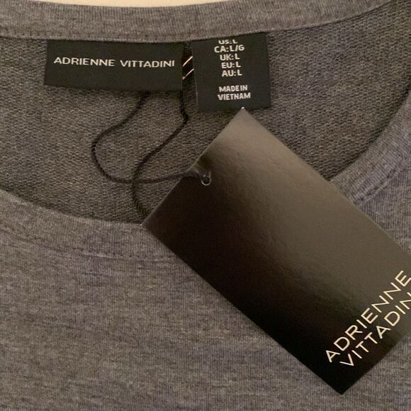 NWT Adrienne Vittadini Gray Knit Scoop Neck 3/4 Sleeves Striped Bottom Size L - Picture 3 of 9